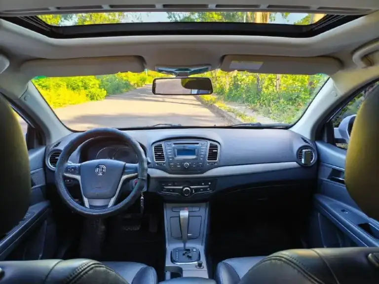 Продам mg 350c (один владелец)
Год : 2013
Мотор : 1.5 (106 л. С. )
Коробка : 4-ступенчатый автомат
Пробег : 71 тыс. Км (пробег родной)
Автомобиль куплен весной 2014 года в автосалоне официального дилера, полная комплектация.
В дтп не был, кузов (родной окрас) и салон в хорошем состоянии.

Полный электро пакет, климат, люк, кожаный салон, электро регулировка водительского сидения, поясничный упор, обогрев зеркал, управление на руле, лэд
В ближнем свете и птф, парктроник.
Зимний комплект резины.
Цена: 800 т. Р. +79493956742 константин - фотография - 6