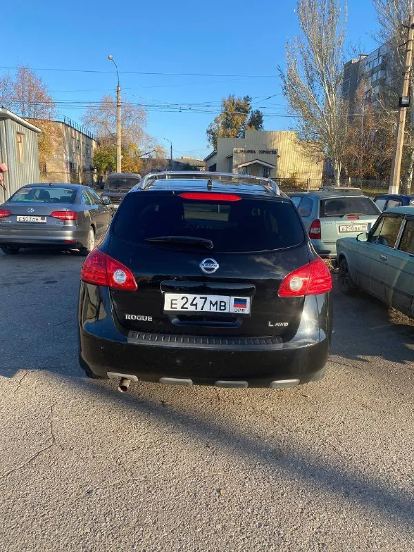 Nissan rogue 2008 г. Пробег 180 тыс км. -цена 779тыс. Р. Продаю по нижней цене рынка. Покупал в автосалоне. Единственный владелец. Обьем 2.5.не газу евро4.салон кожа. Полный привод автомат. Климат. Круиз. Подогрев. Компьютер-все есть. Ходовая коробка двигатель-в порядке. Ржавчины нет-оцинковка. Есть царапины по кузову.2 учета-днр и украина. Продаю так как езжу на другой. А эта 2года практически стоит в гараже. Машина в порядке-сел и поехал. Телефон: +79494761535
📞 Звоните: +7(949)4761535 - фотография - 8