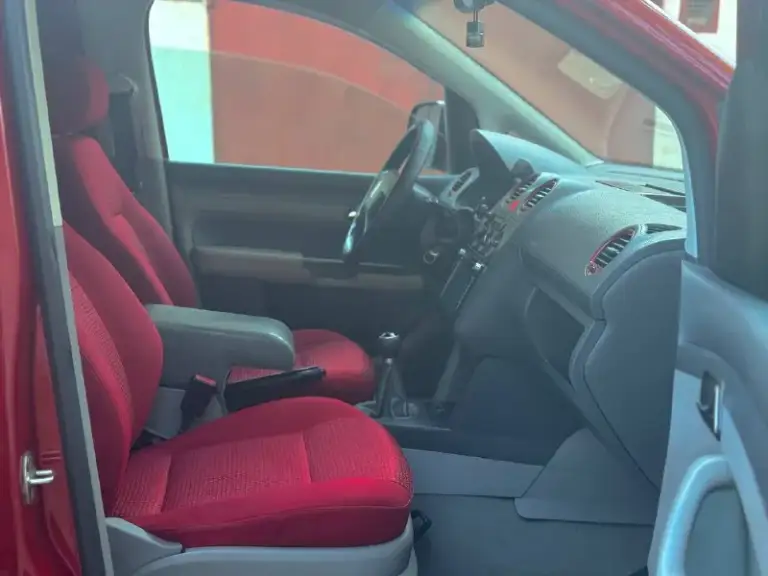 Volkswagen caddy «life», пассажир, 2006 г. В. Официал, приобретён в автосалоне, два владельца, птс оригинал. Двигатель 1.6 л (bse) бензин, 102 л. С. Заменён комплект грм, ролики, помпа, масла, фильтра. Кузов в заводском окрасе, в дтп не участвовал. Редкая комплектация, один лишь аналогичный вариант выставлен в продажу по всей россии.

Цена : 690,000 руб.
Обмен не интересен.
Находится в г макеевка

Контакты :
+7(949)4531233
+7(951)7679727 - фотография - 9