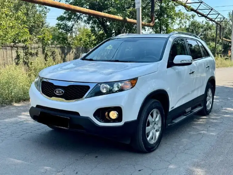 Kia sorento официал
2011 Год выпуска
Двигатель 2.4 бензин
Коробка автомат
Пробег 185 тыс. Км родной
Автомобиль в отличном состоянии,
Кузов без дтп весь в заводском окрасе
Машина полностью обслужена,
Вложения не какого не требует !
Максимальная комплектация
Кожаный салон,
Бесключевой доступ
Start-stop
Климат контроль
Круиз контроль
Датчики света и дождя
Подогревы зеркал и сидений
И многое другое!
С документами все в полном порядке
Продажа с полным переоформлением в мрэо
Г. Донецк
Цена 1.380 тыс. ₽
Звоните остальное по
+79494006791
📲 Tg: r. B
📞 Звоните: +7(949)4006791 - фотография - 1