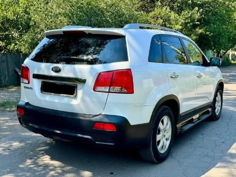 Kia sorento официал
2011 Год выпуска
Двигатель 2.4 бензин
Коробка автомат
Пробег 185 тыс. Км родной
Автомобиль в отличном состоянии,
Кузов без дтп весь в заводском окрасе
Машина полностью обслужена,
Вложения не какого не требует !
Максимальная комплектация
Кожаный салон,
Бесключевой доступ
Start-stop
Климат контроль
Круиз контроль
Датчики света и дождя
Подогревы зеркал и сидений
И многое другое!
С документами все в полном порядке
Продажа с полным переоформлением в мрэо
Г. Донецк
Цена 1.380 тыс. ₽
Звоните остальное по
+79494006791
📲 Tg: r. B
📞 Звоните: +7(949)4006791 - фотография - 4