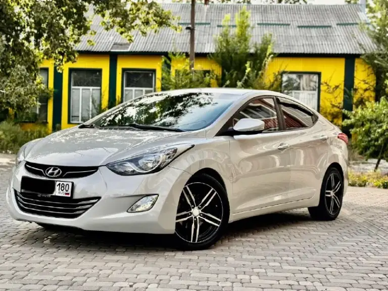 Продам hyundai elantra
2012 Года.
1 Хозяин, брал с салона!
1.6 Коробка автомат
145. Тыс родного пробега!!!
Чистый кореец
Машина полностью в родной краске.
Все стекла родные!
Обслуживалась с момента покупки на одном сервисе!
Двигатель без нареканий, масло менялось каждые 6 тыс. Км!
Коробка без нареканий!
Комбинированный салон кожаный без ключевой доступ кнопка старт стоп мультируль. Заднее видеокамера.
Комплектация: мультируль, электро зеркала, 4 стеклоподъёмника, кондиционер холодит хорошо, подогрев сидений, бортовой компьютер, экран, туманки, led-фары, круиз контроль
Салон в очень хорошем состоянии!
Новые. Летняя резина. Гаражное хранение цена 1 200 000 руб. Телефон +7 949 495 57 01
📞 Звоните: +7(949)4955701 - фотография - 1
