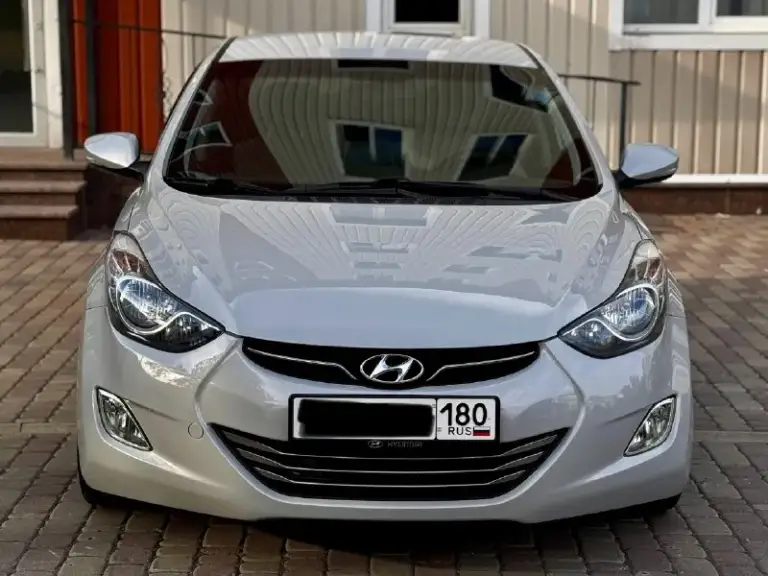 Продам hyundai elantra
2012 Года.
1 Хозяин, брал с салона!
1.6 Коробка автомат
145. Тыс родного пробега!!!
Чистый кореец
Машина полностью в родной краске.
Все стекла родные!
Обслуживалась с момента покупки на одном сервисе!
Двигатель без нареканий, масло менялось каждые 6 тыс. Км!
Коробка без нареканий!
Комбинированный салон кожаный без ключевой доступ кнопка старт стоп мультируль. Заднее видеокамера.
Комплектация: мультируль, электро зеркала, 4 стеклоподъёмника, кондиционер холодит хорошо, подогрев сидений, бортовой компьютер, экран, туманки, led-фары, круиз контроль
Салон в очень хорошем состоянии!
Новые. Летняя резина. Гаражное хранение цена 1 200 000 руб. Телефон +7 949 495 57 01
📞 Звоните: +7(949)4955701 - фотография - 4