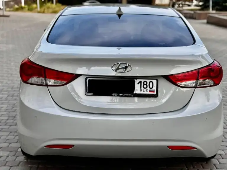 Продам hyundai elantra
2012 Года.
1 Хозяин, брал с салона!
1.6 Коробка автомат
145. Тыс родного пробега!!!
Чистый кореец
Машина полностью в родной краске.
Все стекла родные!
Обслуживалась с момента покупки на одном сервисе!
Двигатель без нареканий, масло менялось каждые 6 тыс. Км!
Коробка без нареканий!
Комбинированный салон кожаный без ключевой доступ кнопка старт стоп мультируль. Заднее видеокамера.
Комплектация: мультируль, электро зеркала, 4 стеклоподъёмника, кондиционер холодит хорошо, подогрев сидений, бортовой компьютер, экран, туманки, led-фары, круиз контроль
Салон в очень хорошем состоянии!
Новые. Летняя резина. Гаражное хранение цена 1 200 000 руб. Телефон +7 949 495 57 01
📞 Звоните: +7(949)4955701 - фотография - 6