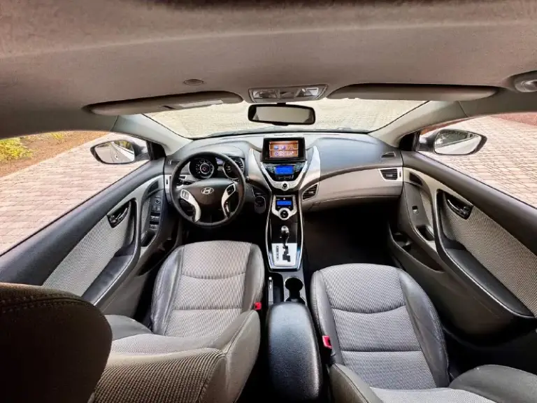 Продам hyundai elantra
2012 Года.
1 Хозяин, брал с салона!
1.6 Коробка автомат
145. Тыс родного пробега!!!
Чистый кореец
Машина полностью в родной краске.
Все стекла родные!
Обслуживалась с момента покупки на одном сервисе!
Двигатель без нареканий, масло менялось каждые 6 тыс. Км!
Коробка без нареканий!
Комбинированный салон кожаный без ключевой доступ кнопка старт стоп мультируль. Заднее видеокамера.
Комплектация: мультируль, электро зеркала, 4 стеклоподъёмника, кондиционер холодит хорошо, подогрев сидений, бортовой компьютер, экран, туманки, led-фары, круиз контроль
Салон в очень хорошем состоянии!
Новые. Летняя резина. Гаражное хранение цена 1 200 000 руб. Телефон +7 949 495 57 01
📞 Звоните: +7(949)4955701 - фотография - 7
