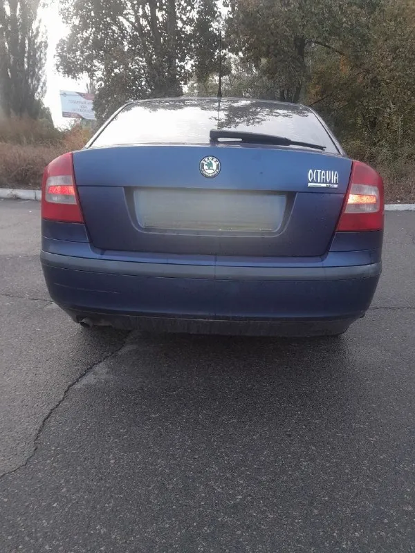 Продам skoda octavia skoda октавиа а5,2006г 1,6 механика, пробег 252000км оригинальный любая проверка, установлено 4 поколения вписан в паспорт на российском учёте 1 владелец по птс, 2 ключа, сервисная книжка и список выполненных работ. Авто ездили дом-работа в дтп не участвовала. Покупал у знакомого как второе авто, губы не намазывал!осмотр донецк. Тел +79496280751,цена: 500000руб, торг
📞 Звоните: +7(949)6280751 - фотография - 2