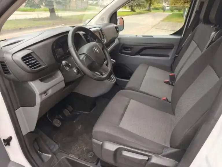 Toyota 2021г. 1.5диз. Механика 6-и ступ. , 220 000км. Авто только приехало с франции. 9 мест чистый пасажир. Вы будете 1-хозянт. Очень экономичный, без рыжиков и чижиков 2 100 000 ₽
+79493720010 - фотография - 6
