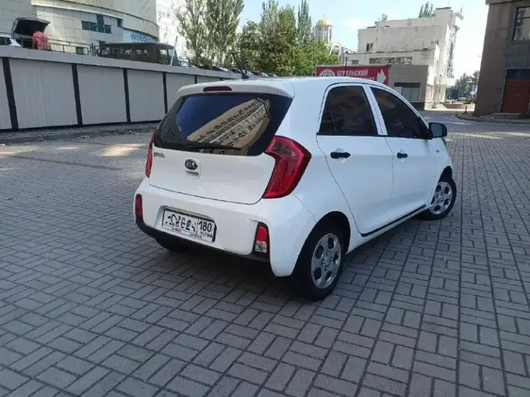 Kia picanto
Год: 2015 (пригнана в 2020 г. )
Тип кпп: 1.0 мкпп
Пробег: 100400 км
Дополнительная информация: продам kia picanto. Пригнана в 2020 г. Из германии. Я собственник. Автомобиль в отличном техническом состоянии, масло не расходует, расход топлива небольшой, полностью обслужена. Пробег родной. Обработана. Новая резина. Кондиционер работает, сигнализация, цз, бк, магнитола с bluetooth.
Цена: 850 000 р. Торг у капота. Все вопросы по тел. +79493450341 - фотография - 5