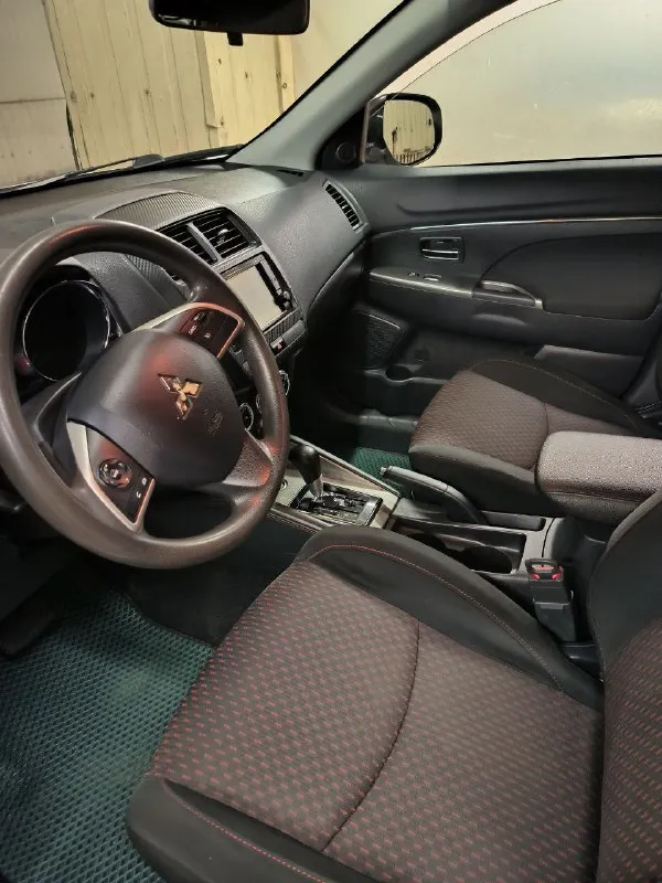 Продам mitsubishi outlander sport
2018 Г. В. Двигатель 2.0 (150 л. С. )
Пробег - 75 000 миль (120 000 км)
Вариатор, полный привод
Цена - 1 600 000 тысяч рублей
Телефон - +7 949 340-58-40 (вячеслав)
Г. Донецк - фотография - 6