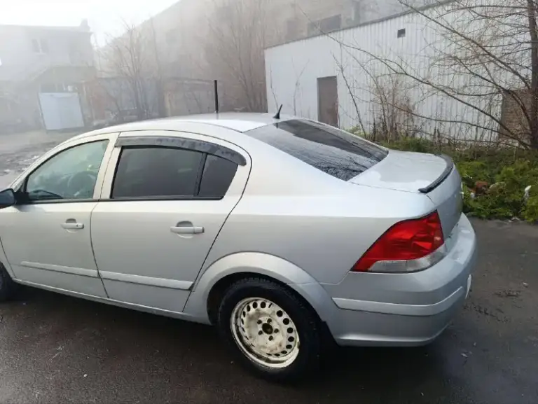 Продам – opel astra h
Пробег : 190.000км
2008 Год, авто в хорошем состоянии, объём мотора 1,6
Двигатель, мкпп, ходовка- без нареканий
Авто сел и поехал, с документами полный порядок
Двигатель, - не стучит, не дымит, не троит. Коробка, - не выбивает, не хрустит, учёт рф, с переоформлением нет никаких проблем, осмотр донецк. 🇷🇺
По машине сделано все, вложений не требует абсолютно.
Замена масла каждые 7.000км.
Любые проверки с вашей стороны.
Стоит led оптика, колеса на легкосплавах.
Стоит хорошая музыка, протянута проводка под саб.
Остальные вопросы по телефону.

Цена: 650.000₽
После осмотра, возможен не большой торг.
Звонить: +79493548697 - фотография - 4