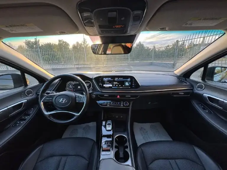 Продам hyundai sonata 1.6 turbo 2021г в комплектации limited
Пробег 52т км
Автомобиль в самой максимальной комплектации и отличном состоянии не требует вложений.

Цена 2.600.000руб (торг у капота)
Цена может меняться из-за роста курса $

По всем вопросам звоните:
+79493246399
(Если не на связи, то звоните в телеграмм)

Осмотр донецк - фотография - 4