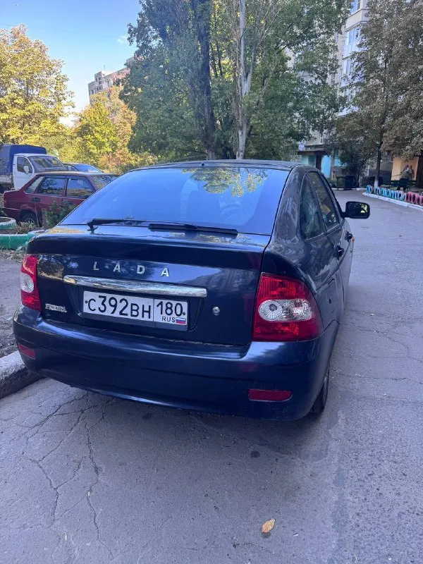 Lada 2170 priora (лада приора), от собственника, в хорошем состоянии. Год выпуска 2008. С документами полный порядок, я четвёртый владелец. Переоформление без проблем. Автомобиль без дтп. Автотека полностью зелёная. Кузов в хорошем состоянии для своих лет, всё расскажу, покажу как есть, вопросов много не возникнет. Салон в ухоженном состоянии. Двигатель работает без посторонних шумов, ремонтов в двигателе не было. Расхода масла нет. Коробка не выбивает. В машине было много всего поменяно, запчасти оригинальные, не китай. На данный момент никаких серьёзных ремонтов не предвидится.
Цена 300 к рублей. Осмотр в макеевке. Все вопросы по телефону +79493612692 - фотография - 2