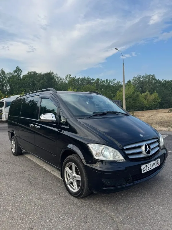 Срочная продажа
Продам mercedes виано 2012 года
2.2 Турбо дизель, мотор ни грамма масла не кушает, работает отлично.
Коробка автомат, переключает плавно, без рывков пинков и прочего.
Ходовая обслужена.
Масло в моторе поменяно на 350 000 км, сейчас 352 000 км пробег.
Кузов не гнилой.
Салон не убитый, чистый аккуратный.
Парктроники передние и задние.
Камера заднего вида.
Хорошая музыка, андроид магнитофон.
Хороший свет в фарах.
Датчик дождя, подогрев сидений передних.
Машина достойная.
Цена 1.750🍋
+7949 742 46 50
📞 Звоните: +7(949)7424650 - фотография - 3