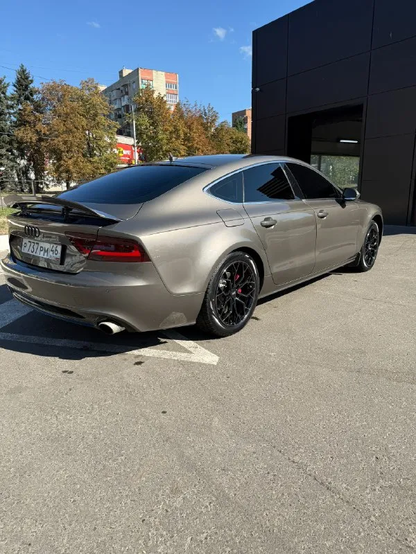 Продам свою машину, я хозяин по документам.
Audi а7 - 2.8 атмосферный
Двигатель не дымит !
Все работает отлично.
Полное то с заменой ( ходовой части ! Тормозной системы! )
Новые титаны, новая резина!
Полный привод.
Цена 2000 🍋
Донецк осмотр.
Машина не подведет не в чем!
+79885874221
📞 Звоните: +7(988)5874221 - фотография - 4