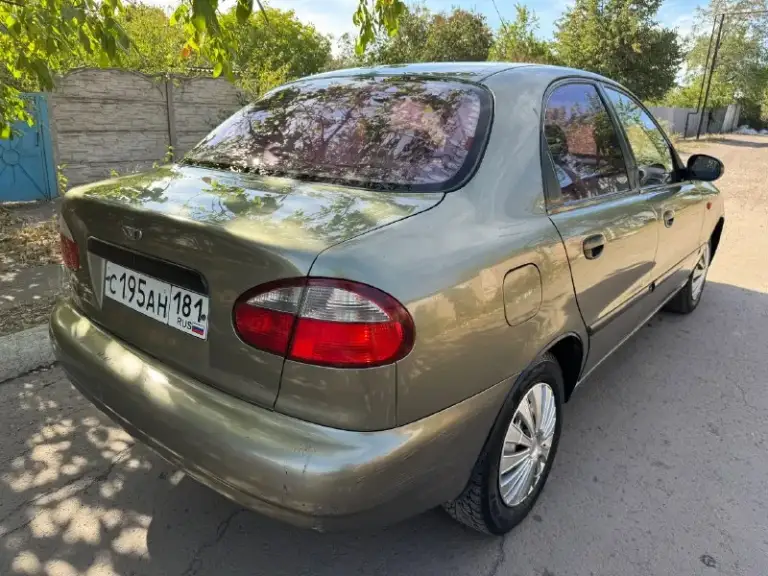 Продается daewoo ланос 2003 года рождение украинской сборки газ бензин двигатель 1.3 автомобиль в отличном состоянии ходовая часть идеально тихая и без каких либо проблем коробка без каких либо проблем днище без гнили без дыр низа дверей без рыжиков без дыр в идеальном виде целом авто без рыжиков гнили и прочих дефектов ( сигнализация газ бензин ) по документам любой вид переоформление автомобиль в одних руках 15 лет стс оригинальная не дубликат по электрике все исправном состоянии новый акб в целом автомобиль сел и поехал цена данного автомобиля 240 руб торг реальным клиентам
Номер для связи +7(959) 993-74-61
📞 Звоните: +7(959)9937461 - фотография - 2