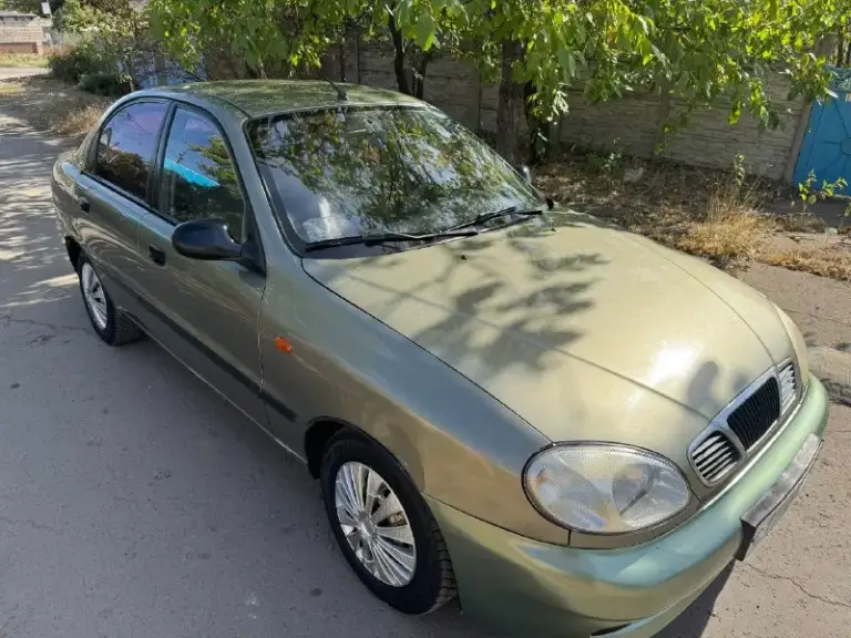 Продается daewoo ланос 2003 года рождение украинской сборки газ бензин двигатель 1.3 автомобиль в отличном состоянии ходовая часть идеально тихая и без каких либо проблем коробка без каких либо проблем днище без гнили без дыр низа дверей без рыжиков без дыр в идеальном виде целом авто без рыжиков гнили и прочих дефектов ( сигнализация газ бензин ) по документам любой вид переоформление автомобиль в одних руках 15 лет стс оригинальная не дубликат по электрике все исправном состоянии новый акб в целом автомобиль сел и поехал цена данного автомобиля 240 руб торг реальным клиентам
Номер для связи +7(959) 993-74-61
📞 Звоните: +7(959)9937461 - фотография - 4