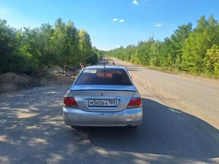 Продаётся авто на ходу 
Обьём двигателя 1.3
По документам чистая
От собственика
270Тыс.
Срочно.
+79495586401 - фотография - 3