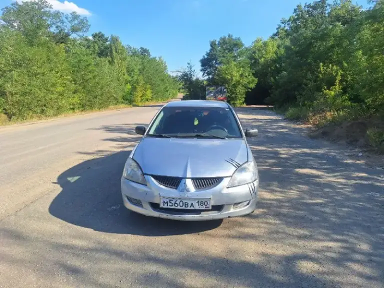 Продаётся авто на ходу 
Обьём двигателя 1.3
По документам чистая
От собственика
270Тыс.
Срочно.
+79495586401 - фотография - 5