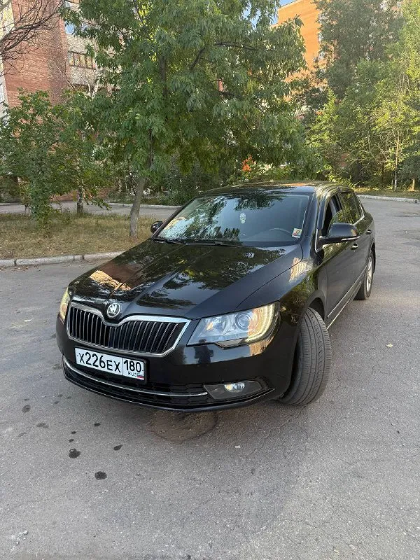Продаю skoda super b рестайлинг 2013 год выпуска
Двигатель 1.8 бензин пробег 180000
Все работает
Осмотр донецк, макеевка, торез
Цена 1300000₽ возможен хороший торг
+79493151244
📲 Tg: игорек кондратюк
📞 Звоните: +7(949)3151244 - фотография - 1