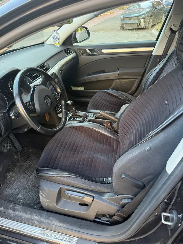 Продаю skoda super b рестайлинг 2013 год выпуска
Двигатель 1.8 бензин пробег 180000
Все работает
Осмотр донецк, макеевка, торез
Цена 1300000₽ возможен хороший торг
+79493151244
📲 Tg: игорек кондратюк
📞 Звоните: +7(949)3151244 - фотография - 4