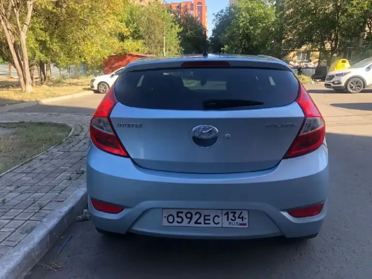 Продам 2011 год 1.6 в хорошем состоянии двигатель работает хорошо цена 560 тысяч торг срочно +79494548896 артем - фотография - 6