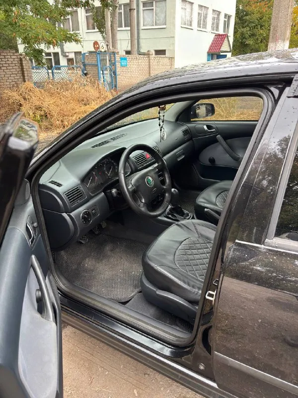 ❗️❗️Продам 🏎❗️❗️
Skoda octavia tour
Объем 1,4
Год 2005
Пробег 280т
Передние эсп, кондер рабочий, ходовка вся перебрана, капиталка гбц, новый грм, новая помпа, новая резина, без дтп
Г. Горловка
Цена 620т
Звонить +7(949)3638143
📲 Tg: @shiza_808
📞 Звоните: +7(949)3638143 - фотография - 6