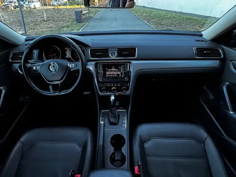 Продам volkswagen passat b7 2015 года!
Пробег: 135.000 км
Двигатель 1.8 турбо, работает ровно, полностью обслужен, масло не берет! Коробка автомат переключает идеально, никаких пинков и рывков, недавно была замена масла, ходовая также без вложений. Автомобиль в отличной комплектации: кожаный салон, 2х зонный климат контроль, хорошая музыка, мульти руль, электро регулировки сидений, кузов в керамике, новая резина и многое другое! Возможен обмен и продажа в кредит!
Осмотр донецк
Цена: 1.520.000₽
☎️ +7 (949) 628-72-17
📞 Звоните: +7(949)6287217 - фотография - 7