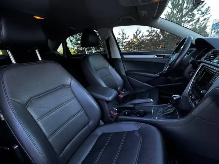 Продам volkswagen passat b7 2015 года!
Пробег: 135.000 км
Двигатель 1.8 турбо, работает ровно, полностью обслужен, масло не берет! Коробка автомат переключает идеально, никаких пинков и рывков, недавно была замена масла, ходовая также без вложений. Автомобиль в отличной комплектации: кожаный салон, 2х зонный климат контроль, хорошая музыка, мульти руль, электро регулировки сидений, кузов в керамике, новая резина и многое другое! Возможен обмен и продажа в кредит!
Осмотр донецк
Цена: 1.520.000₽
☎️ +7 (949) 628-72-17
📞 Звоните: +7(949)6287217 - фотография - 8
