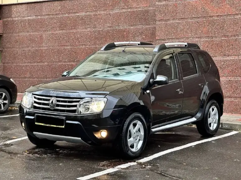 Renault duster
Год выпуска - 2014
Пробег - 70.000км
Двигатель - 2.0 бензин
Кпп - автомат
Цена - 1.135.000₽
Тел. +79493902663
Либо - +79496799814
Автомобиль в шикарном состоянии, без каких либо повреждений или изъянов. Двигатель работает тихо и ровно. Чистый и ухоженный кожаный салон. Всего 2 хозяина. Родной пробег. Техническая часть на 5+ хорошая комплектация: подогревы всех сидени; кожаный салон; мультируль; отличная акустика; кондиционер; полный бортовой компьютер; abs; airbag; 2 пары ключей. Кто ищет достойный дастер с минимальным пробегом - добро пожаловать. Свзяь не всегда хорошая, на этих же номерах есть телеграм.
📲 Tg: @vladimir_23_23_23
📞 Звоните: +7(949)3902663 - фотография - 2