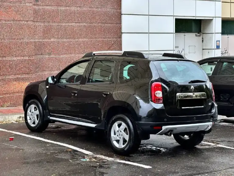 Renault duster
Год выпуска - 2014
Пробег - 70.000км
Двигатель - 2.0 бензин
Кпп - автомат
Цена - 1.135.000₽
Тел. +79493902663
Либо - +79496799814
Автомобиль в шикарном состоянии, без каких либо повреждений или изъянов. Двигатель работает тихо и ровно. Чистый и ухоженный кожаный салон. Всего 2 хозяина. Родной пробег. Техническая часть на 5+ хорошая комплектация: подогревы всех сидени; кожаный салон; мультируль; отличная акустика; кондиционер; полный бортовой компьютер; abs; airbag; 2 пары ключей. Кто ищет достойный дастер с минимальным пробегом - добро пожаловать. Свзяь не всегда хорошая, на этих же номерах есть телеграм.
📲 Tg: @vladimir_23_23_23
📞 Звоните: +7(949)3902663 - фотография - 4