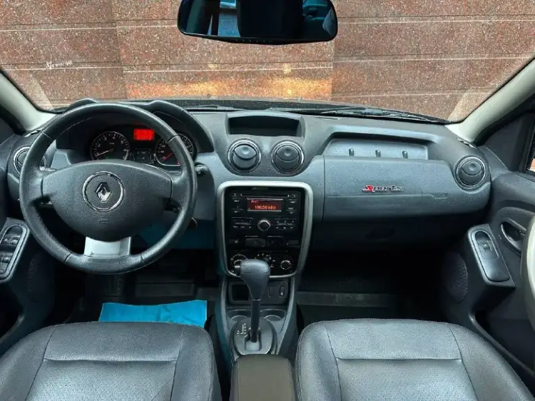 Renault duster
Год выпуска - 2014
Пробег - 70.000км
Двигатель - 2.0 бензин
Кпп - автомат
Цена - 1.135.000₽
Тел. +79493902663
Либо - +79496799814
Автомобиль в шикарном состоянии, без каких либо повреждений или изъянов. Двигатель работает тихо и ровно. Чистый и ухоженный кожаный салон. Всего 2 хозяина. Родной пробег. Техническая часть на 5+ хорошая комплектация: подогревы всех сидени; кожаный салон; мультируль; отличная акустика; кондиционер; полный бортовой компьютер; abs; airbag; 2 пары ключей. Кто ищет достойный дастер с минимальным пробегом - добро пожаловать. Свзяь не всегда хорошая, на этих же номерах есть телеграм.
📲 Tg: @vladimir_23_23_23
📞 Звоните: +7(949)3902663 - фотография - 7