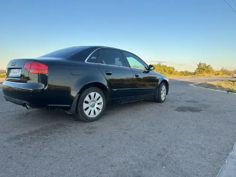 Audi а4 2007 года, пробег 239000 км. Комплектация sline. Кожаный салон, круиз контроль, климат контроль, датчики дождя и света, цена 800000₽ есть торг. С документами все в порядке, обращаться по номеру +79590353738 или в личку
📞 Звоните: +7(959)0353738 - фотография - 2