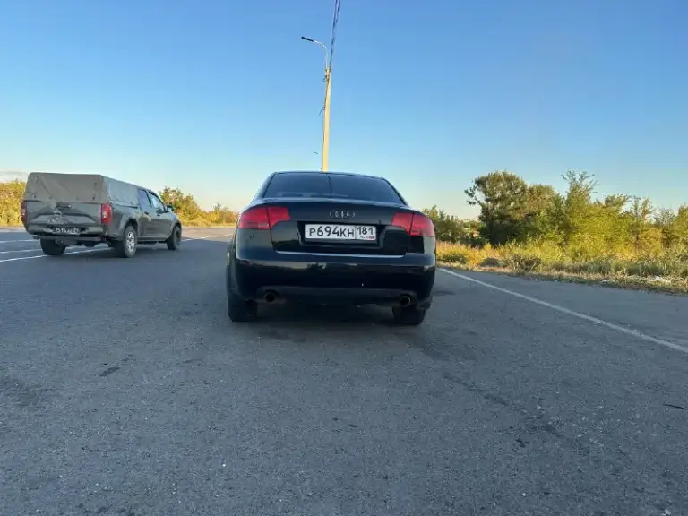 Audi а4 2007 года, пробег 239000 км. Комплектация sline. Кожаный салон, круиз контроль, климат контроль, датчики дождя и света, цена 800000₽ есть торг. С документами все в порядке, обращаться по номеру +79590353738 или в личку
📞 Звоните: +7(959)0353738 - фотография - 4