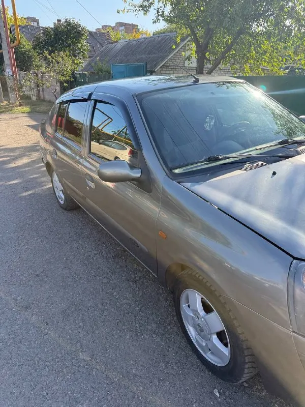 Продаю renault клио симбол рестайлинг 2003г
Газ ( зарегистрирован ) - бензин
85.000 Пробег
Учёт - россия 180 регион
Без запретов и ограничений.
Цена: 380.000 небольшой торг
Тел +7 949 724 77 25 сергей ( на нем же телеграмм)
Тел + 7 949 532 07 46
Макеевка
📞 Звоните: +7(949)7247725 - фотография - 3