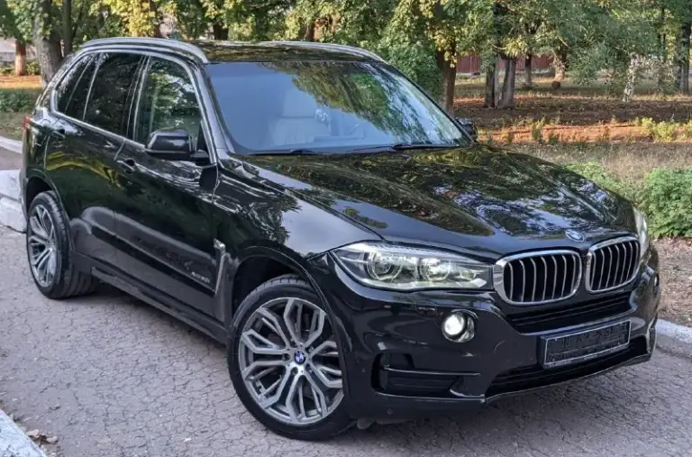 📢 Продам bmw x5 f15 не бит не крашен 100%💥💥 можно и вкредит возможен обмен как у всех на обмен дороже цена 2🍋200тр
🔹Год 2014
🔹Двигатель 5.0 битурбо бенз. На500лс
🔹Коробка: автомат
🔹Учёт рф я хозяин любое оформление
🔹️Пробег:157т. Км
Цена 2🍋200тр торг звоните
🔹Авто в хорошем состоянии не бита не крашена 100% ходовка супер двигатель и кпп работают отлично, кузов в идеальном состоянии, музыка, дачики мертвых зон, дачик света, дачик дождя, сигнализация, эл стеклоподъёмники и сидения ломайки сидения с обогрев додяжки дверей лазерные фары обогрев руля климат и мног всего т. Д 🔹телефон :+79497396813(телеграм +7947396813)
Вацап +380714978907)
📲 Tg: ваня костенко
📞 Звоните: +7(949)7396813 - фотография - 2