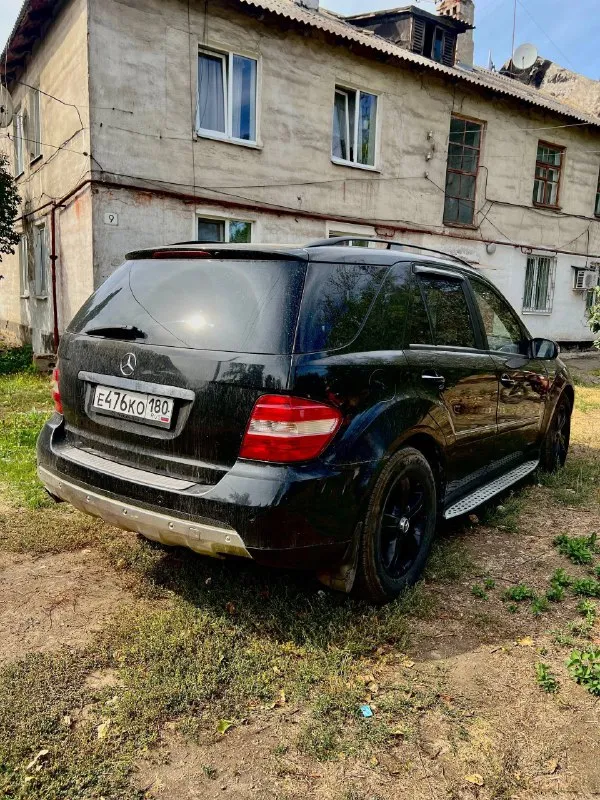 Mercedes ml 350
- 3.5 Бензин
Коробка - автомат
Пробег - 272 тысячи (родной)
Цена - 1.050000
На пневме
Комплектация предмаксимальная.
- Люк
- Подогрев сидений
- Зеркала amg
- Электрическая регулировка руля
- Электрорегулировка сидений водитель/ пассажир + память
- Черный кожаный салон
- 2-Х зонный климат контроль
- Электро багажник
Состояние авто на фото, кузовных дефектов, ржавчины нет.
В отличном состоянии, гильзован. Проверки приветствуются. Ходовая часть обслужена. Список замен всех запчастей и расходников предоставляем.
Готовы на любые проверки, за ваш счет.
Территориально макеевка.
+79495120792
📞 Звоните: +7(949)5120792 - фотография - 4