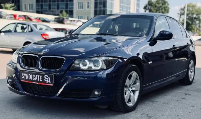 Bmw 320i в кузове е90
Цена-1.050 000руб
Год-2011
Пробег-190.000км
Мотор-2.0
Коробка-автомат
Привод-задний
Никаких ошибок, 2 ключа, страховка, не троит не дымит, 2 комплекта резины.
Обращаться по тлф: +79493496351 александр - фотография - 8