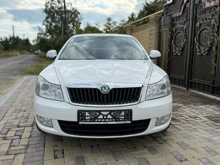 Продам авто в хорошем состоянии без дтп кузов в оригинале оригинальный небольшой пробег подтверждённый авто текой автомобиль полностью весь обслужен салон также находится в отличном состоянии в хорошей комплектации двухзонный климат контроль датчик дождя датчик света круизконтроль установлены оригинальные 16 диски повторюсь автомобиль без дтп. Остальные все вопросы по телефону
🚗Марка шкода октавия
⚙Мотор 1.6 бензин
📦Коробка механика
🏃🏻‍♂‍➡Пробег 169 тысяч км
📅Год выпуска 2010
💶Цена 980 тысяч рублей
☎Тел + 79497257498 - фотография - 3