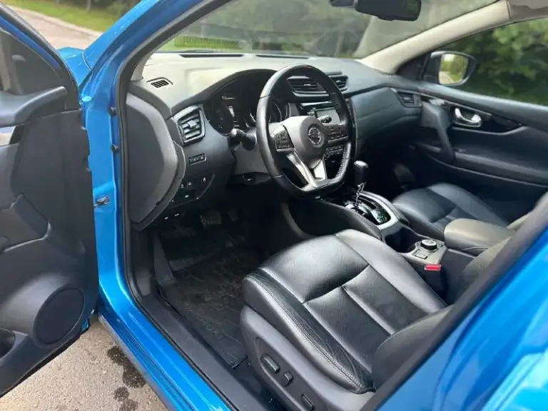 Nissan qashqai 2019 г. В. 2.0 полгный привод, акпп
✅ 3 Хозяина
✅ Пробег 133744 (оригинальный)
✅ Эптс
✅ Комплектация жир (все кроме люка)
✅ 1 Окрас (крышка багажника)
✅ Автотека 🌿🌿🌿 (в автотеке пробег 125800)
✅ Техника в идеале 🧨🔥 работает все❗️❗️❗️
Этот экземпляр для себя или в подбор, поедет с первого показа! На полном приводе!
Кузов превосходен, всего один окрас! Техника и ходовка в идеале! 🔥
Комплектация жирнющий жир (слепые зоны, удержание в полосе, камера 360, обогрев задних сидений и много чего еще)
Кристально чистые документы (образцовая зеленая автотека)! Полный видео обзор по машине с замерами лакокрасочного покрытия и автотеку по запросу как всегда в лс!
Цена на автомобиль 1950 без торга! - фотография - 7