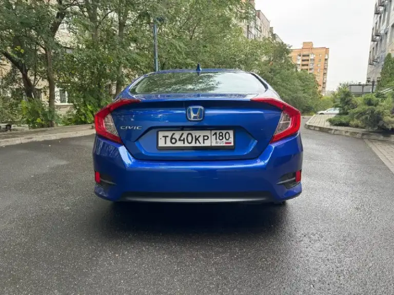 Срочно продам honda civik в отличном состоянии, очень красивом синем цвете, полностью обслуженный
2018Год, 2л бензин без турбины! Самый надежный и экономичный атмосферник в линейке.
Автоматическая коробка передач
Техническое состояние автомобиля на твердую пятерку.

Крутая комплектация с люком, камерами обзора при поворотах, камера заднего вида, бесключевой доступ, системой старт-стоп, круиз-контроль, мультируль и с другими необходимыми функциями.

Два комплекта ключей.
В подарок новому владельцу отдаю комплект зимней резины на титановых дисках.
Цена: 1 млн 590 тысяч рублей(первая цена по россии, торг у капота)
Тел: +79498477720
Донецк - фотография - 5