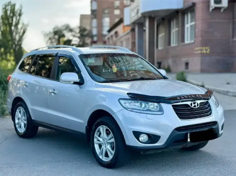Hyundai santa fe
2011Г бензин 2.4
Автомат
Автомобиль в хорошем состоянии не каких вложений не требует!
В максимальной комплектации!
Старт/стоп,
Без ключевой доступ,
Монитор,
Камера заднего вида,
Партроник,
Салон кожа,
Подогрев сидений,
Климат контроль,
Круиз контроль,
Электро регулировка сидений,
И многое другое ….
Два ключа,
С документами полный порядок!!
Переоформление в мрэо!
Цена 1.315₽
Тел:+79494681080 - фотография - 1