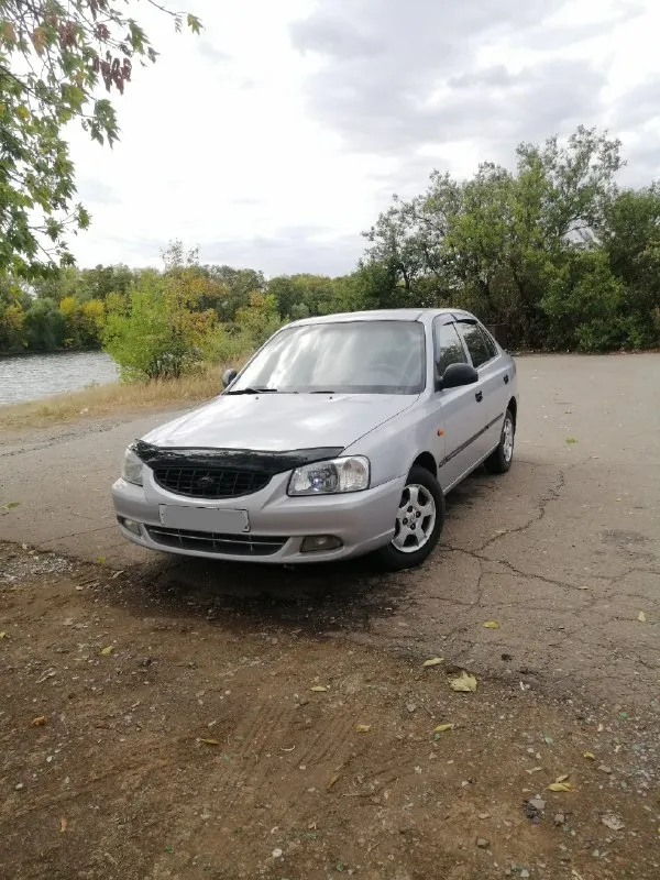 Продам hyundai accent, 2005 г. , 1.5 л. , механика.
Цена 435 тыс. Руб.
Документы чистые, без штрафов, запретов, ограничений, птс оригинал.
Дкп, стс, птс на руках.
По технике отлично все. Новые тормоза в круг. Работает тихо, коробка без нареканий, не выбивает, не хрустит. Кузов ровный, без рыжиков.
Электрика исправна.
Комплектация: гур, кондиционер, сигнализация, 2 эл. Стеклоподъёмника. Кондиционер заправлен, радиатор новый.
Музыка 4 динамика, играет не плохо.
Дно, стаканы, пороги целые. Лобовое целое.
Резина лето, свежая.
Автомобиль на полном ходу.
Салон ухожен. Печка дует.
Обмен не интересует.
Макеевка, шахтерск +79496306865
📲 Tg: вано
📞 Звоните: +7(949)6306865 - фотография - 6