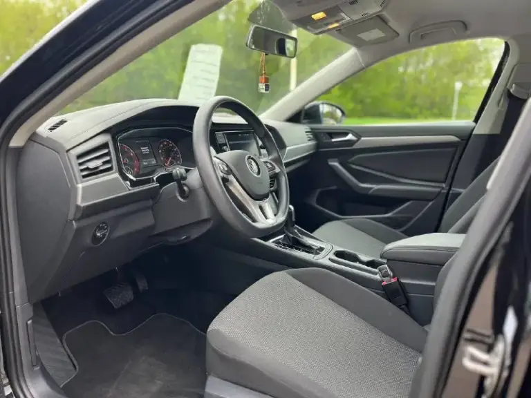 🚘 Volkswagen jetta 7 2020
🏎️Пробег: 81.000км
🚗 : 1.4 Турбо (150км)
🎁Цена: 1.690.000₽
✅В идеальном состоянии.
☎️ +79494005720
‼️Описание:
1. Авто в идеальном состоянии, что по кузову, что по салону.
2. 1 Владелец
3. Американка (минимальное повреждение), ремонт производился в краснодаре, качество ремонта намного лучше, чем в грузии.
4. Лучшее авто по критерию: цена-качество
5. Любые проверки, приветствуются.
📞 Звоните: +7(949)4005720 - фотография - 7