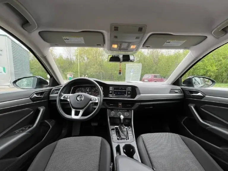 🚘 Volkswagen jetta 7 2020
🏎️Пробег: 81.000км
🚗 : 1.4 Турбо (150км)
🎁Цена: 1.690.000₽
✅В идеальном состоянии.
☎️ +79494005720
‼️Описание:
1. Авто в идеальном состоянии, что по кузову, что по салону.
2. 1 Владелец
3. Американка (минимальное повреждение), ремонт производился в краснодаре, качество ремонта намного лучше, чем в грузии.
4. Лучшее авто по критерию: цена-качество
5. Любые проверки, приветствуются.
📞 Звоните: +7(949)4005720 - фотография - 9