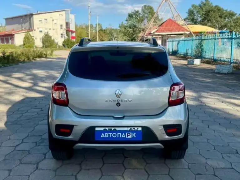 🇫🇷 Renault sandero stepway

💰Цена: 1 300 000р.
🏢Город: мариуполь
📅Год выпуска: 2020
🧾Пробег: 47 140 км.
⚙️Двигатель: 1.6 16v.
⛽Топливо: бензин
⚙️Кпп: механика

📞 Телефон:

+7-949-551-91-52
+7-949-727-41-51
+7-989-263-55-56

💾 О. .. Инал.
✅ Куплена в январе 2021.
✅ Оригинальный пробег.
✅ Родная краска 100%
✅ Максимальная комплектация.

Самый лучший двигатель в линейке renault н4м 1.6 16-клапанный, простой и надёжный, коробка переключает идеально. Салон как в новой машине. Вложений не требует никаких.

Кондиционер ❄️, полный электропакет, гур, abs, птф, центральный замок, два ключа,
Рейлинги на крыше, круиз-контроль, красивые литые диски на родной резине continental.

Улица шевченко 2️⃣6️⃣9️⃣

🏦 Возможна продажа в кредит по двум документам. - фотография - 5