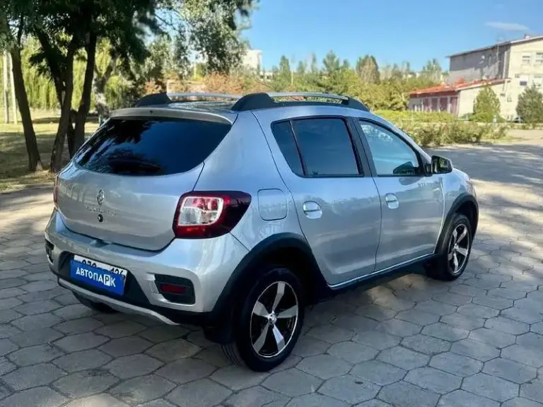🇫🇷 Renault sandero stepway

💰Цена: 1 300 000р.
🏢Город: мариуполь
📅Год выпуска: 2020
🧾Пробег: 47 140 км.
⚙️Двигатель: 1.6 16v.
⛽Топливо: бензин
⚙️Кпп: механика

📞 Телефон:

+7-949-551-91-52
+7-949-727-41-51
+7-989-263-55-56

💾 О. .. Инал.
✅ Куплена в январе 2021.
✅ Оригинальный пробег.
✅ Родная краска 100%
✅ Максимальная комплектация.

Самый лучший двигатель в линейке renault н4м 1.6 16-клапанный, простой и надёжный, коробка переключает идеально. Салон как в новой машине. Вложений не требует никаких.

Кондиционер ❄️, полный электропакет, гур, abs, птф, центральный замок, два ключа,
Рейлинги на крыше, круиз-контроль, красивые литые диски на родной резине continental.

Улица шевченко 2️⃣6️⃣9️⃣

🏦 Возможна продажа в кредит по двум документам. - фотография - 6
