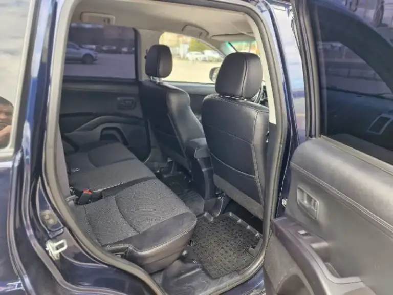 Mitsubishi аутлендер xl. 2.0 акпп 2010г. В. Рестайлинг. Отличное состояние как внешне, так и технически. Чистый ухоженный салон. Автомобиль не требует срочных вложений. Двигатель работает без посторонних звуков. Не дымит. Кпп без пинков и рывков. По ходовой тоже без каких либо замечаний. Автотека полностью зелёная без дтп и расчетов. Заинтересованным скину бесплатно по запросу, если нужно. Юридически чистая без ограничений. Могу присутствовать с вами в гибдд для перерегистрации. Продажа за наличные. Обмен не интересует. Комплект зимней резины отдам с автомобилем. Более подробно расскажу по телефону. Авто в кировском районе донецка. Цена 1 220 000 р. Торг возле автомобиля. +79491452569 вадим. Звоните договоримся.
📲 Tg: @july_prosmm
📞 Звоните: +7(949)1452569 - фотография - 7