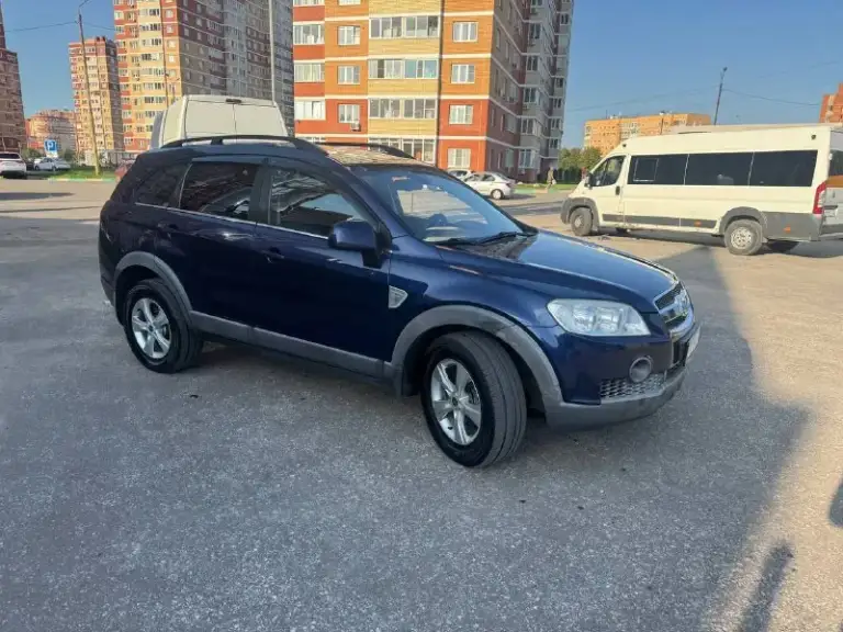 Chevrolet captiva, 2008 г.
Пробег — 240 000 км (родной).
Двигатель 2.4, механическая кпп, полный привод.

И коробка работают отлично. Электрика полностью исправна. Ходовая часть без вложений.
Богатая комплектация, сигнализация с автозапуском, свежая летняя резина.

Очень просторный салон и багажник для своего класса, хорошая проходимость благодаря высокому клиренсу.
Готов присутствовать в мрэо при переоформлении.

Цена: 740 000 ₽, возможен торг.
Донецк.

Телефоны для связи:
+7 949 577-13-21
+7 949 361-47-04
+7 989 502-37-77
📞 Звоните: +7(949)5771321 - фотография - 2