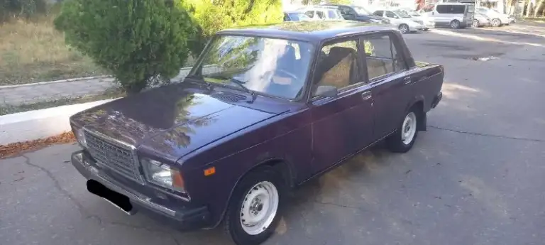 Продаю ваз 2107
1999 Года
Авто в отличном состоянии
Автомобиль всю жизнь в один руках, один хозяин, гаражное хранение
Пробег–97 тысяч
Остекление родное
В дтп не учавствовала
Все вопросы по телефону:
+79493835274

Цена: 220 тысяч торг! - фотография - 2