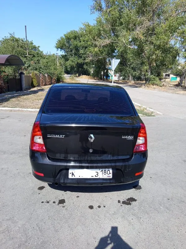 Продам renault logan 1.6 рест 2011год в отличном состоянии. Звоните по +7(949)3314833 нахожусь в г. Амвросиевка осмотр в любое время. Цена 515тыс руб торг
Простая надежная машинка состояние сел и поехал. Салон чистый кузов не гнилой не ржавый. Звоните договоримся. (собственник)
📞 Звоните: +7(949)3314833 - фотография - 6